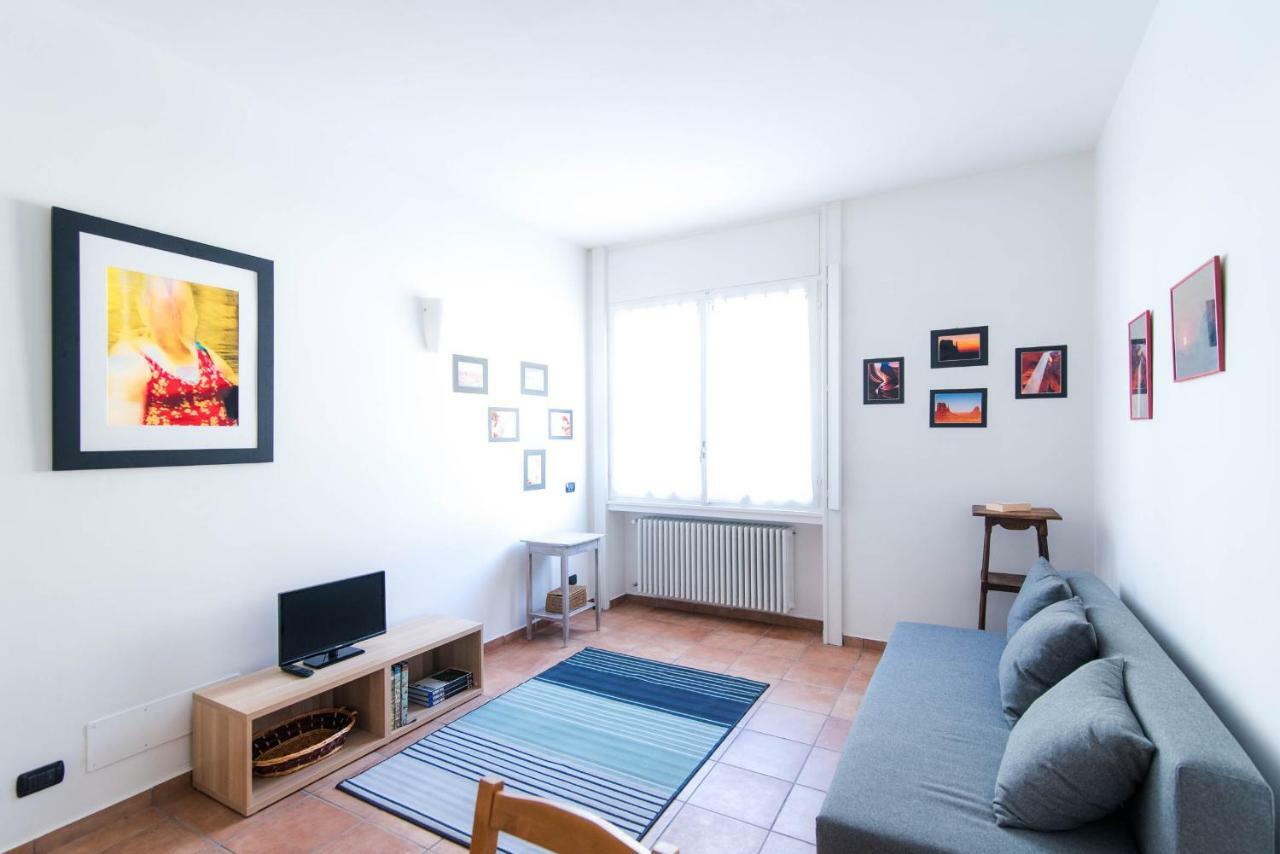 Al Piccolo Molo Apartment Como Bagian luar foto